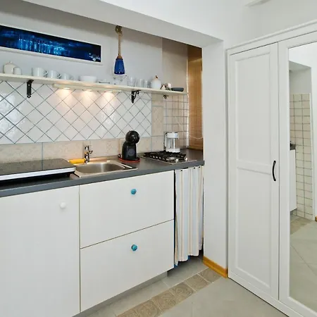 Apartment Rino Hvar Town